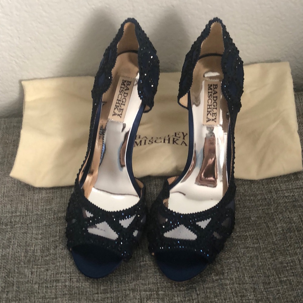 NWT Badgley Mischka Marla Navy Blue Evening Heels Size 7 US